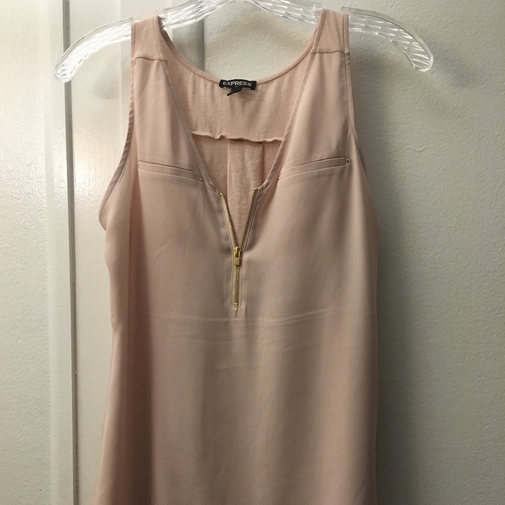 Express Blush zippered tank